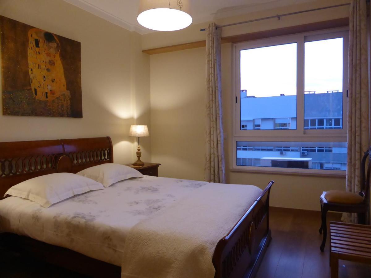 A View To The River Tejo - Sixtyfive Boutique Home Lissabon Exterior foto